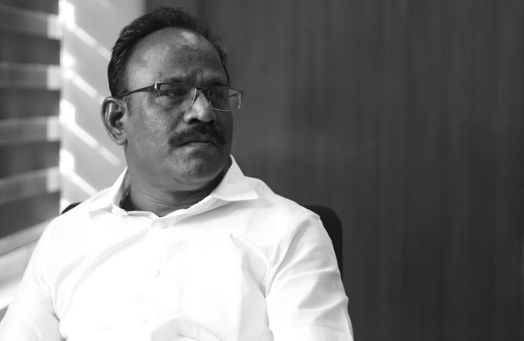 உண்மையும் புனைவும் கலந்திருப்பதுதான் இலக்கியம்!